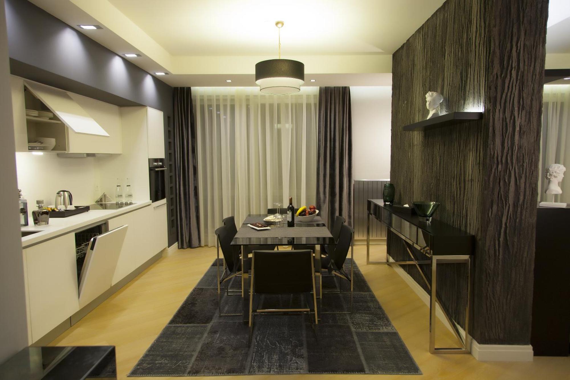 Corner Superior Two-Bedroom Apartment