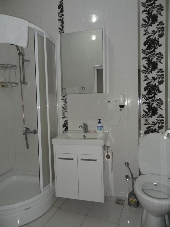 Standard Double Room,53279398:JPEG