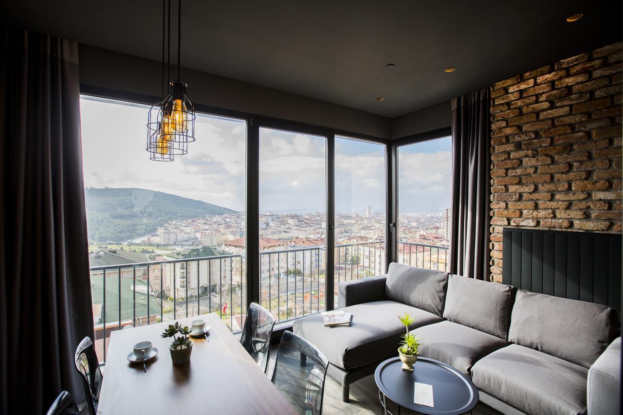 Corner Suite