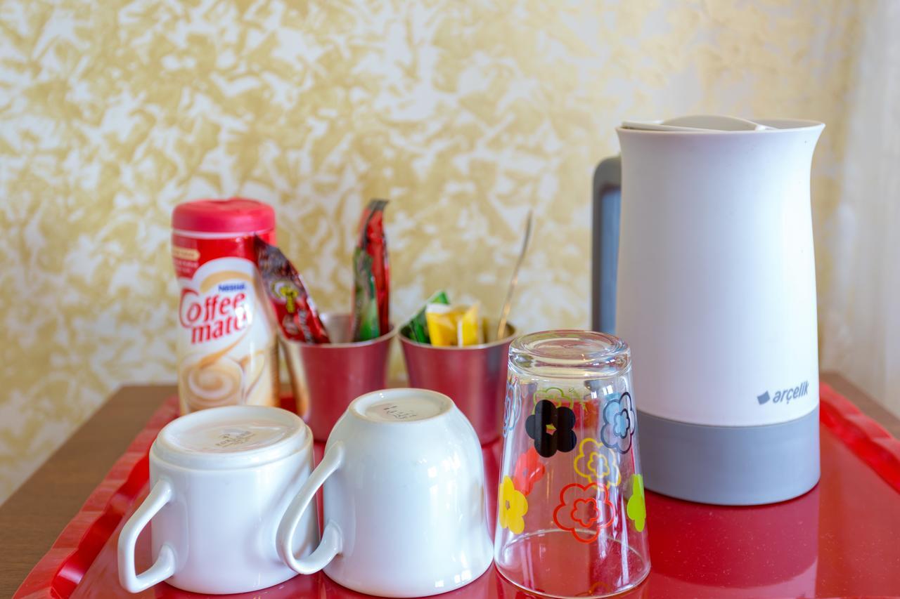 Economy Double Room with Garden View - Basement Floor,784264464:JPEG