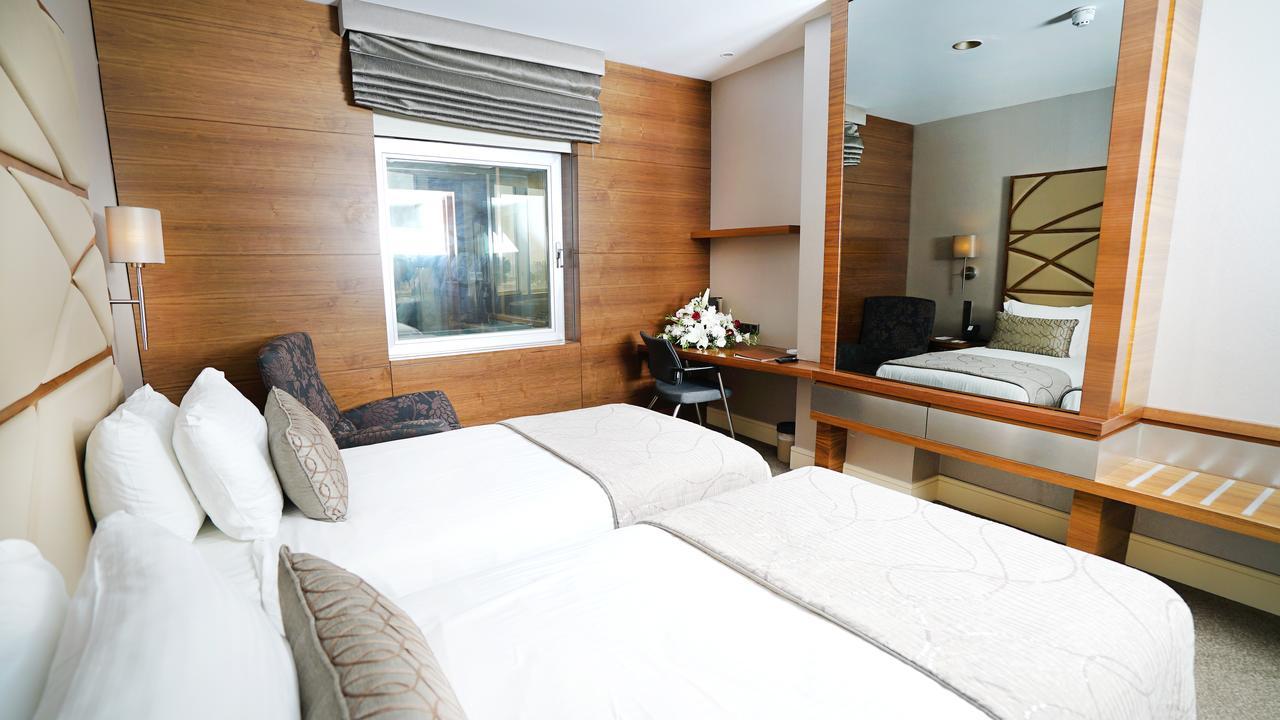 Superior Twin Room with Land View,991647085:JPEG