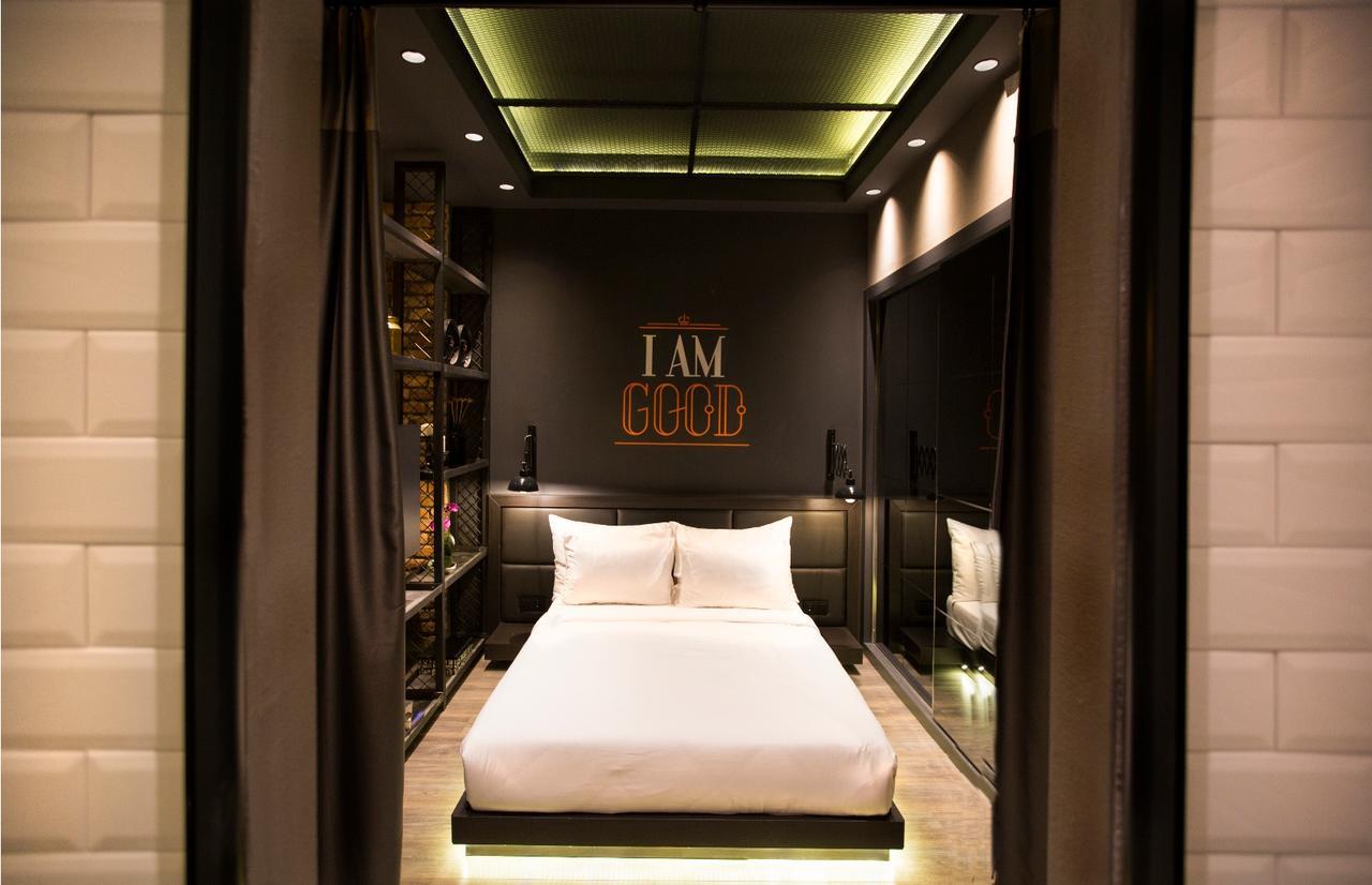 One Bedroom Standard