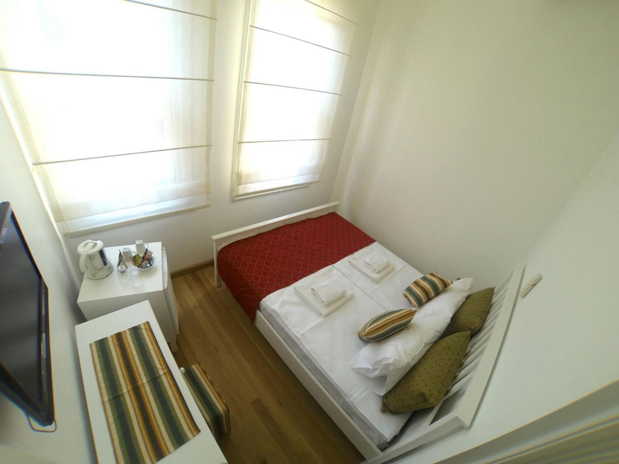 Quarto Duplo Econômico