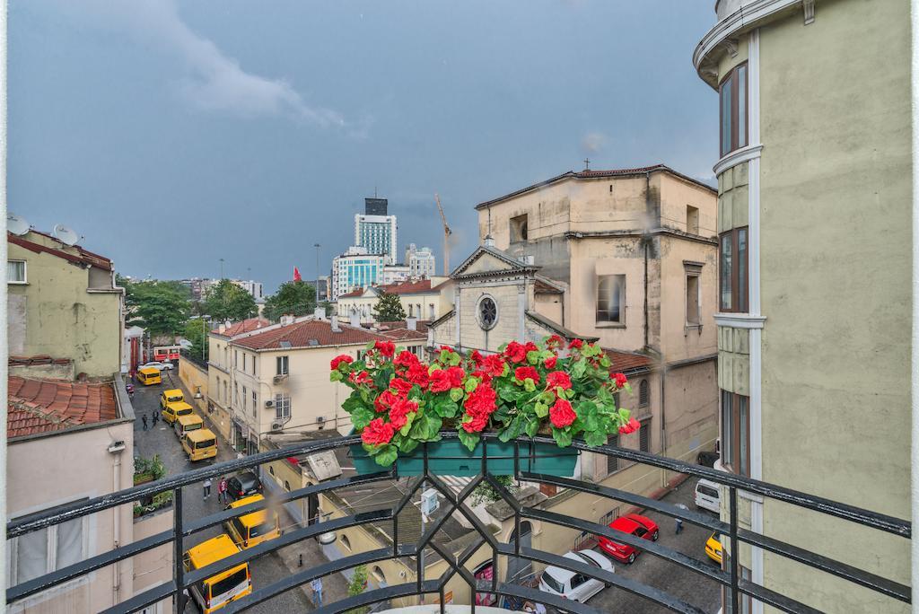 Suite Apartment,76639307:JPEG