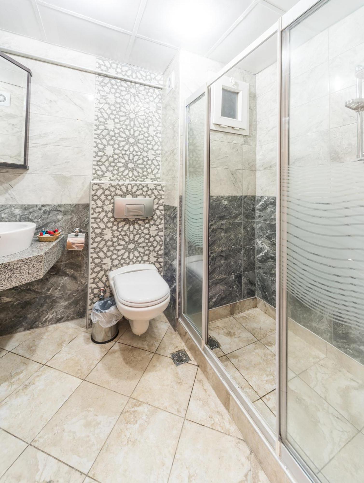 Quarto Família (4 Adultos)