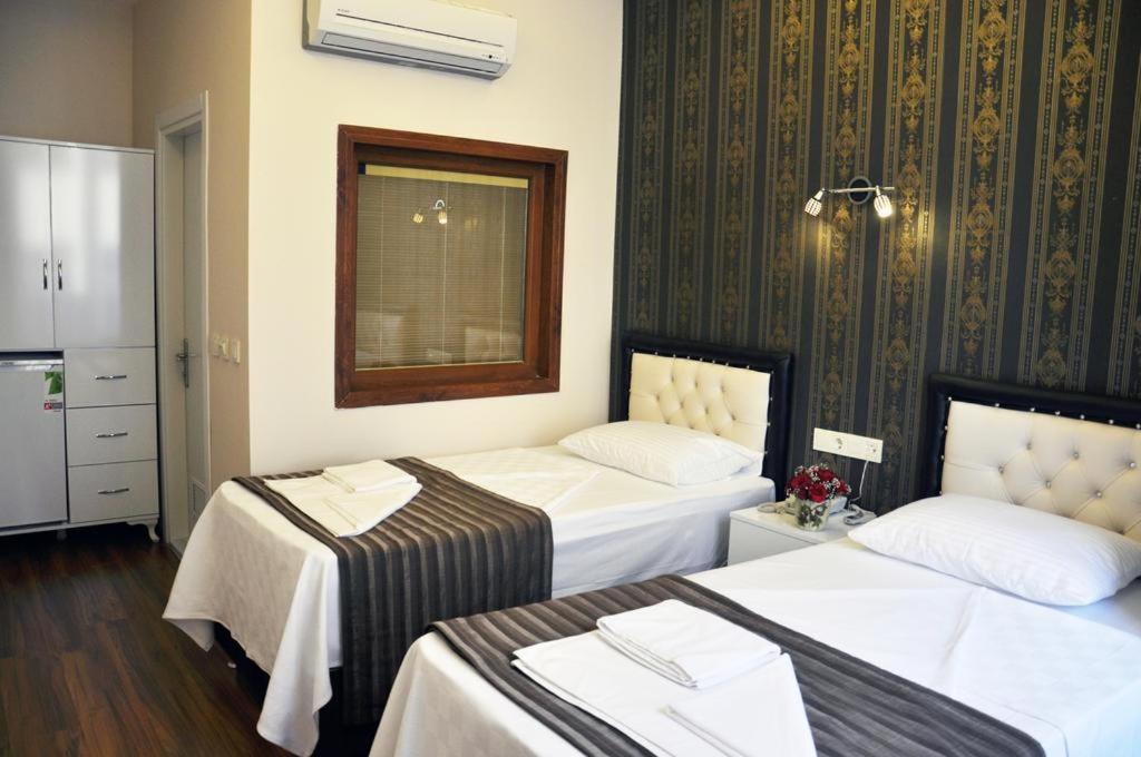 Economy Twin Room
