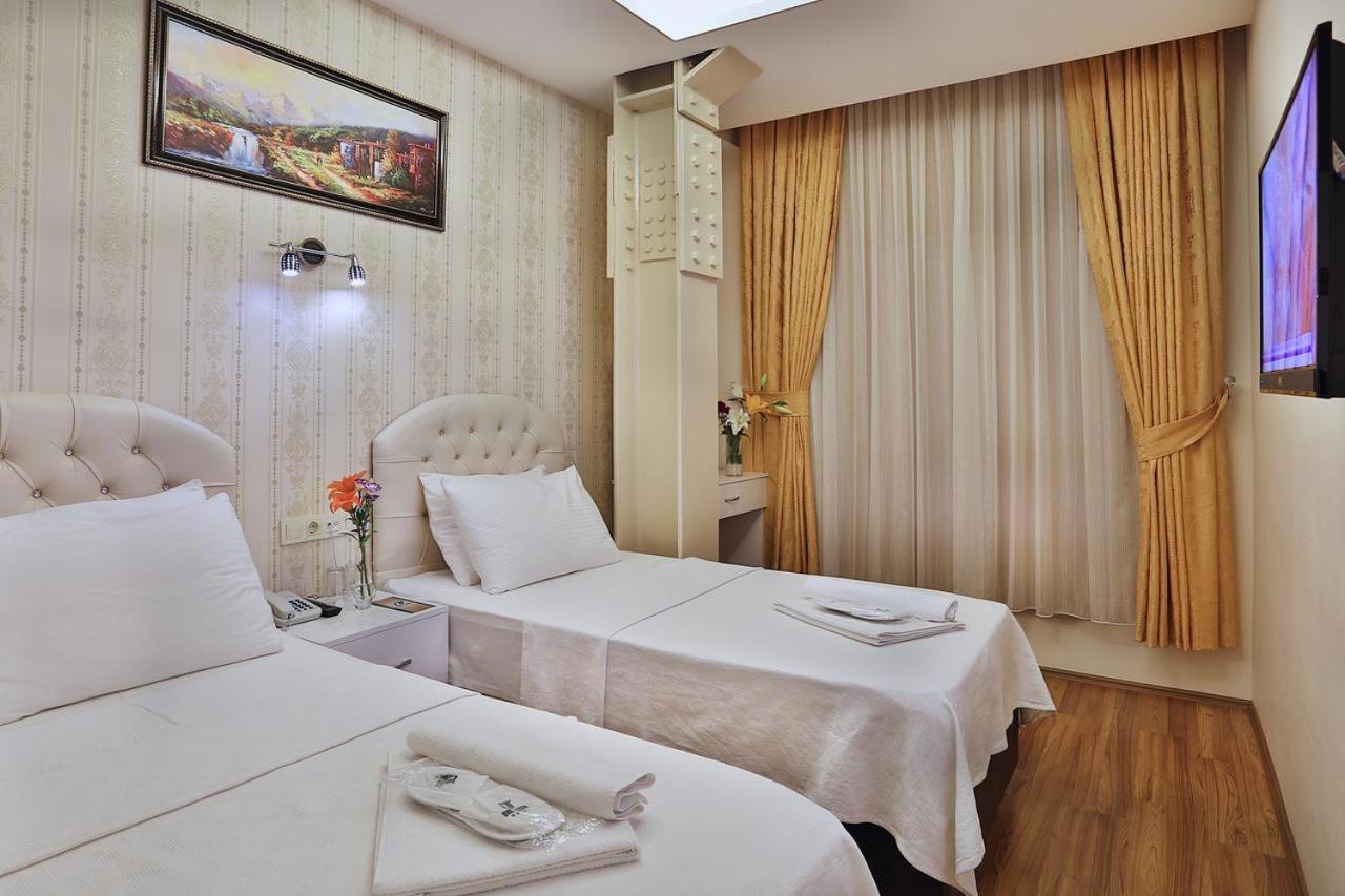 Economy Twin Room