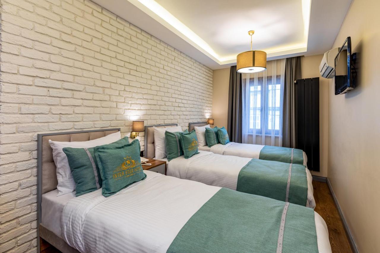 Economy Triple Room Basement