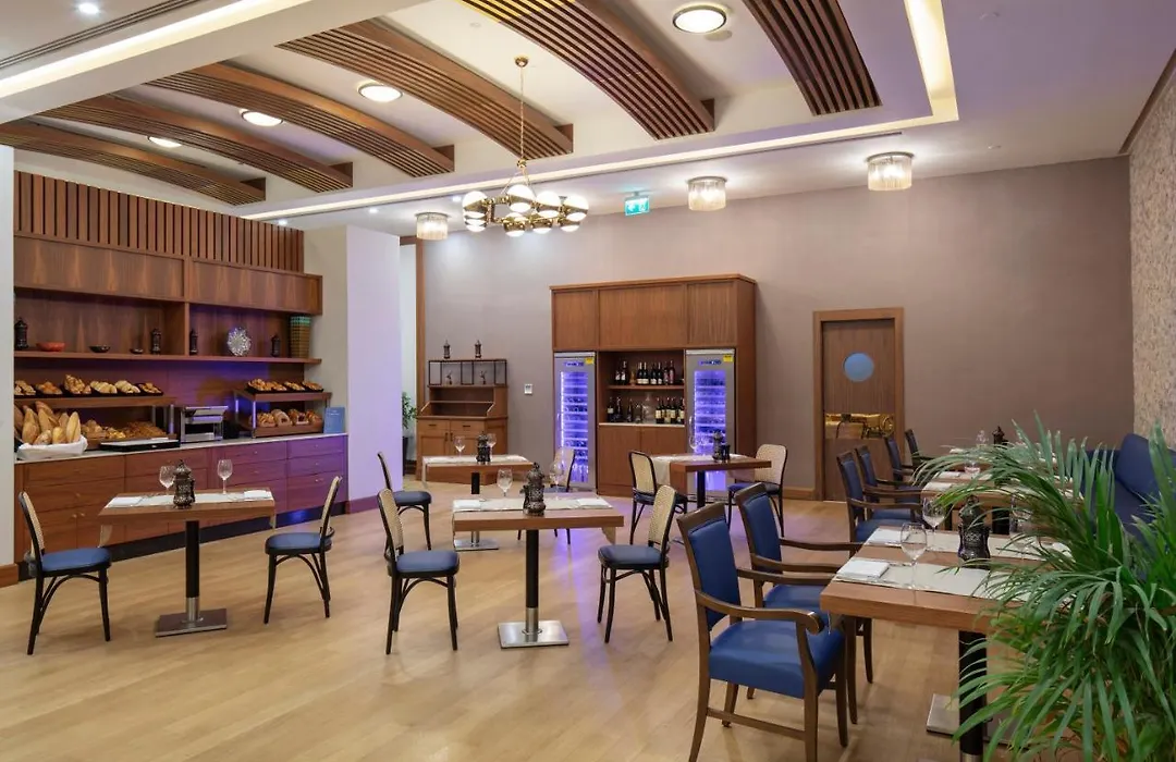 Doubletree By Hilton Istanbul Atasehir Hotel & Conference Centre-1