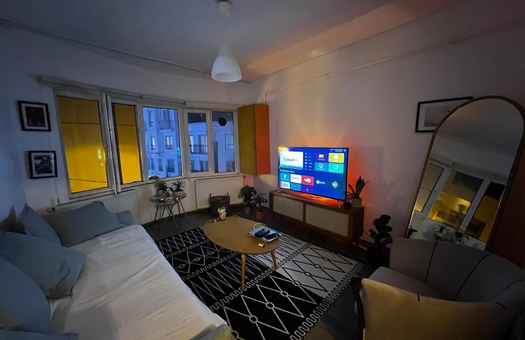 Room In Best Location , Taksim, Cihangir-1