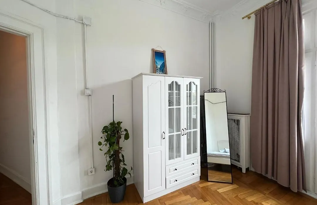 Great View Of Taksim Square, Luxury Furnished On Main Street Of Taksim, Partial Sea View-1