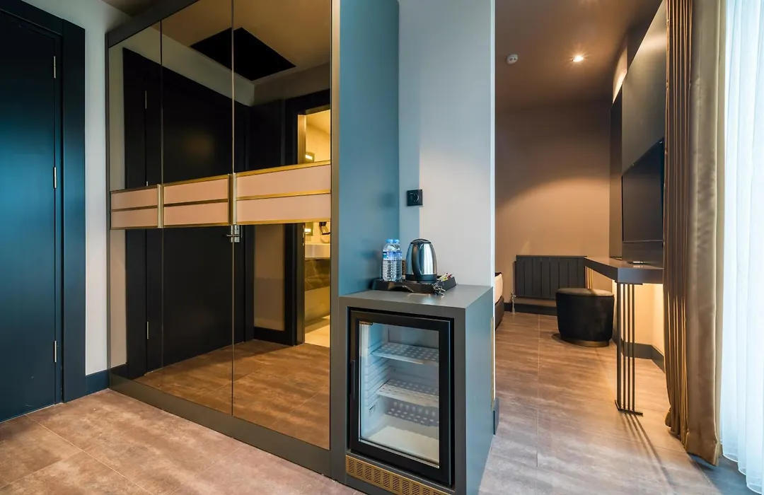 Menalo Hotel Premium Istanbul Airport-1
