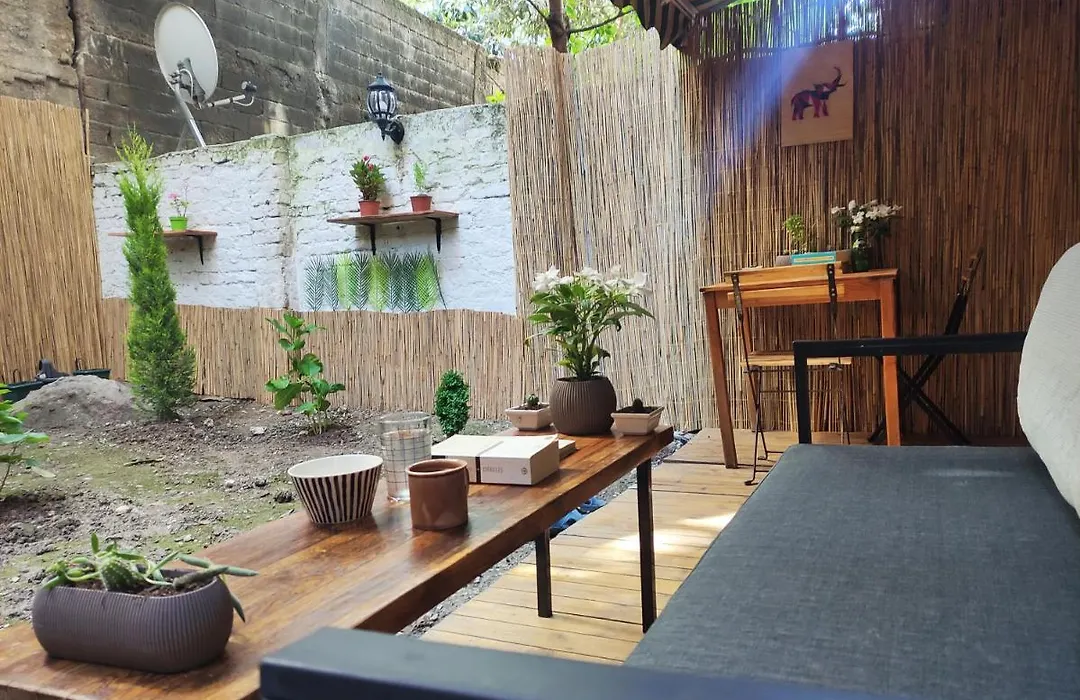 Apartment With Garden In Merter-1