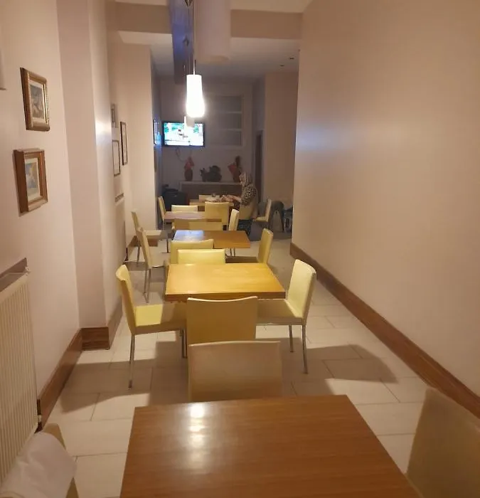 Koc Otel-Besiktas-1