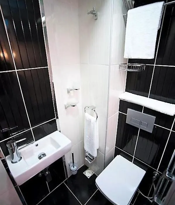Central Long Stay Apartments-1