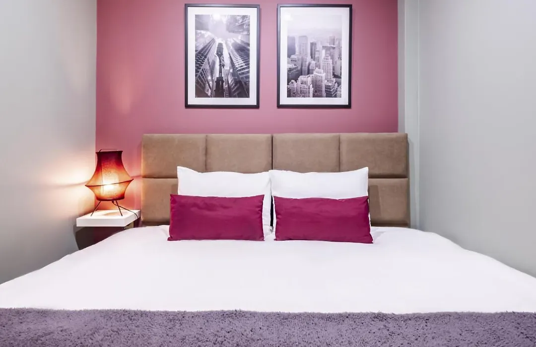 Flat With Superb Location In Nisantasi-1