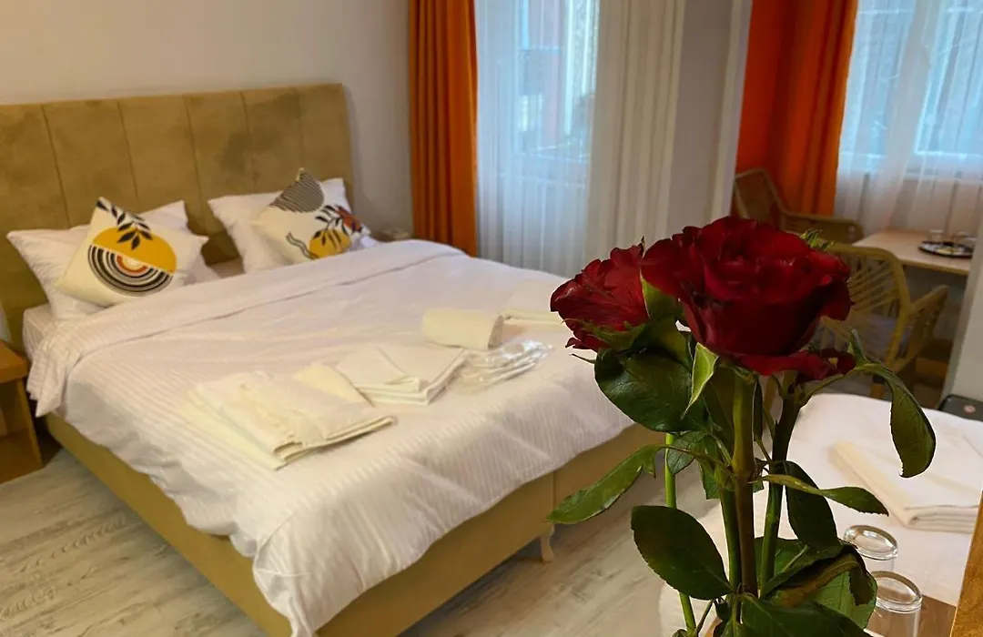 Aura Apart Hotel&Suites-1