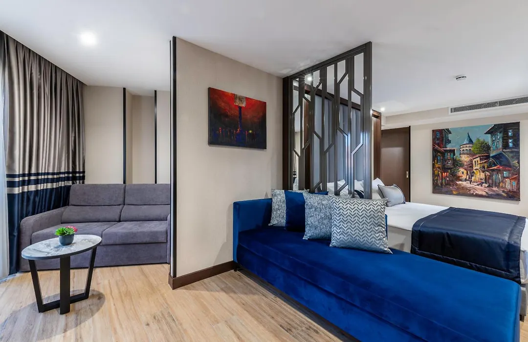 Aprilis Deluxe Hotel-1