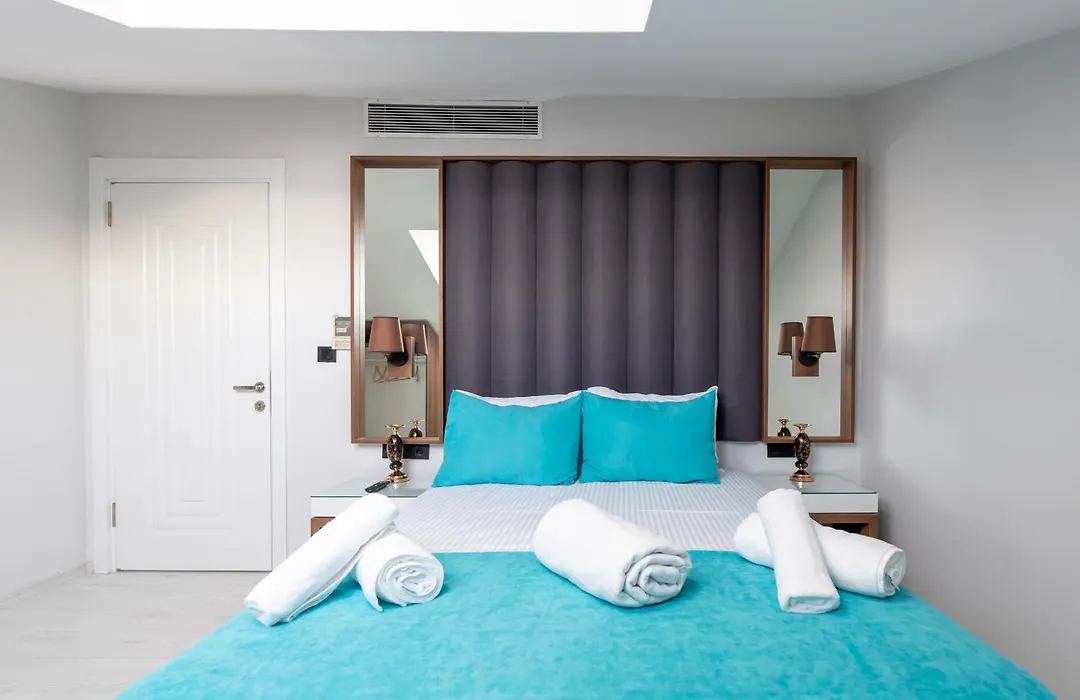 Wp White Palace Hotel-1
