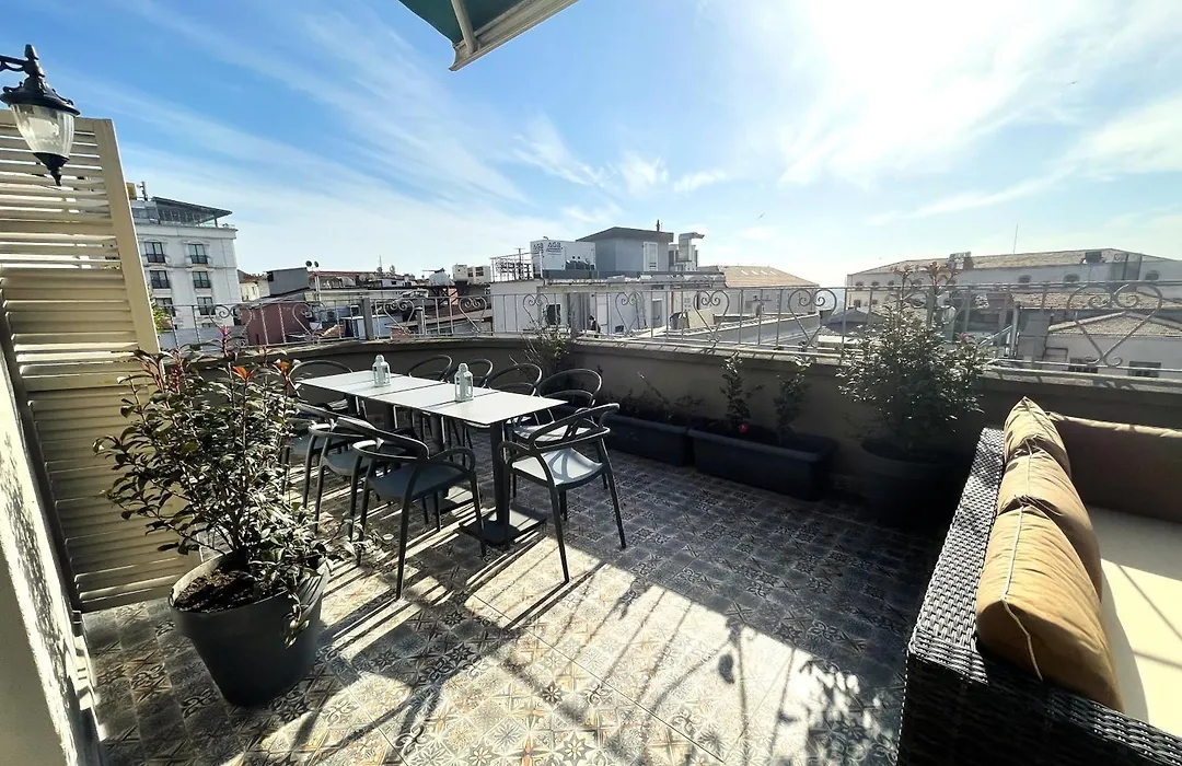 Fuga Hotel Constantinidis-1