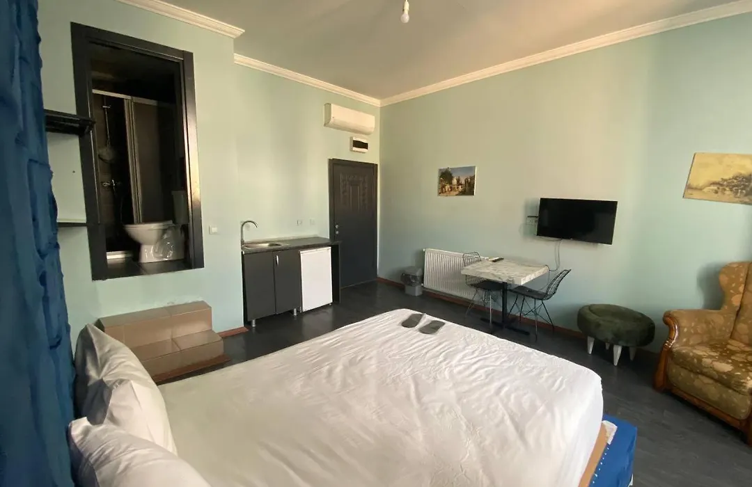 Pera Hotel-1