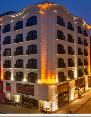 Darkmen Hotel-1