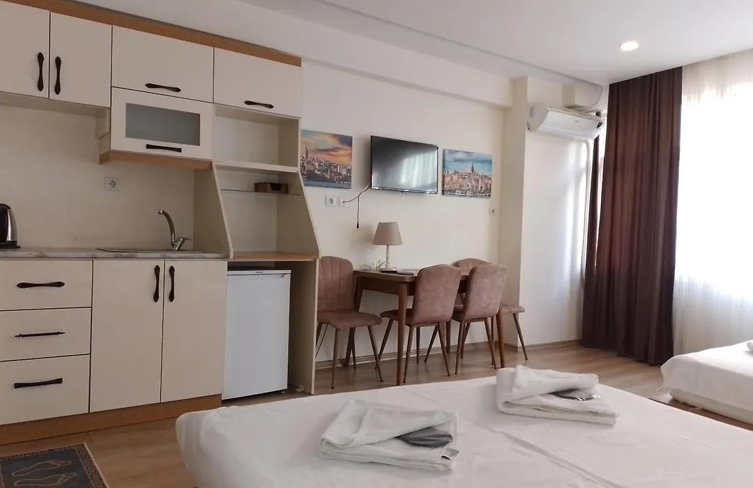 Hotel Suite Newaz-1