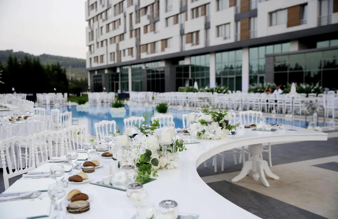 Miracle Istanbul Asia Airport Hotel & Spa-1
