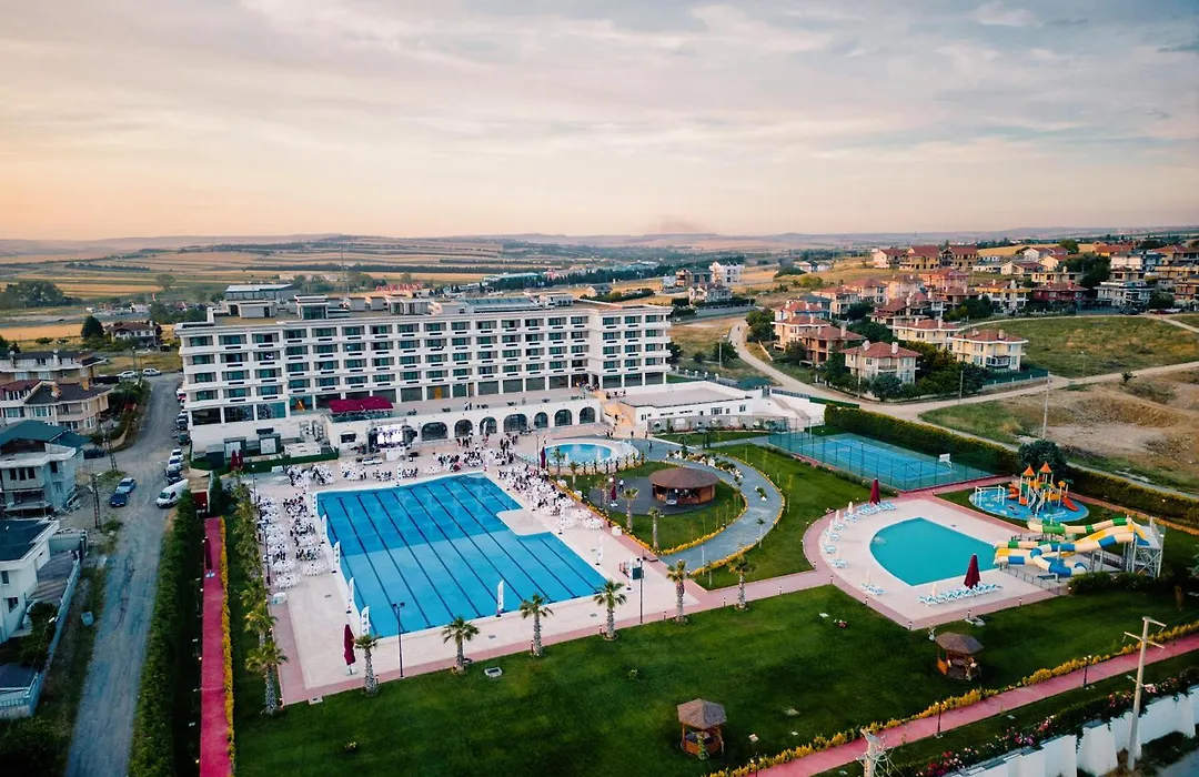 Ramada Plaza By Wyndham Silivri-1
