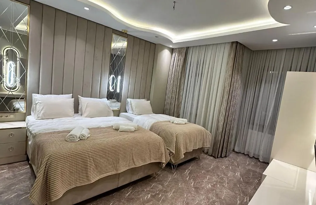 Hotel Flash Suite-1