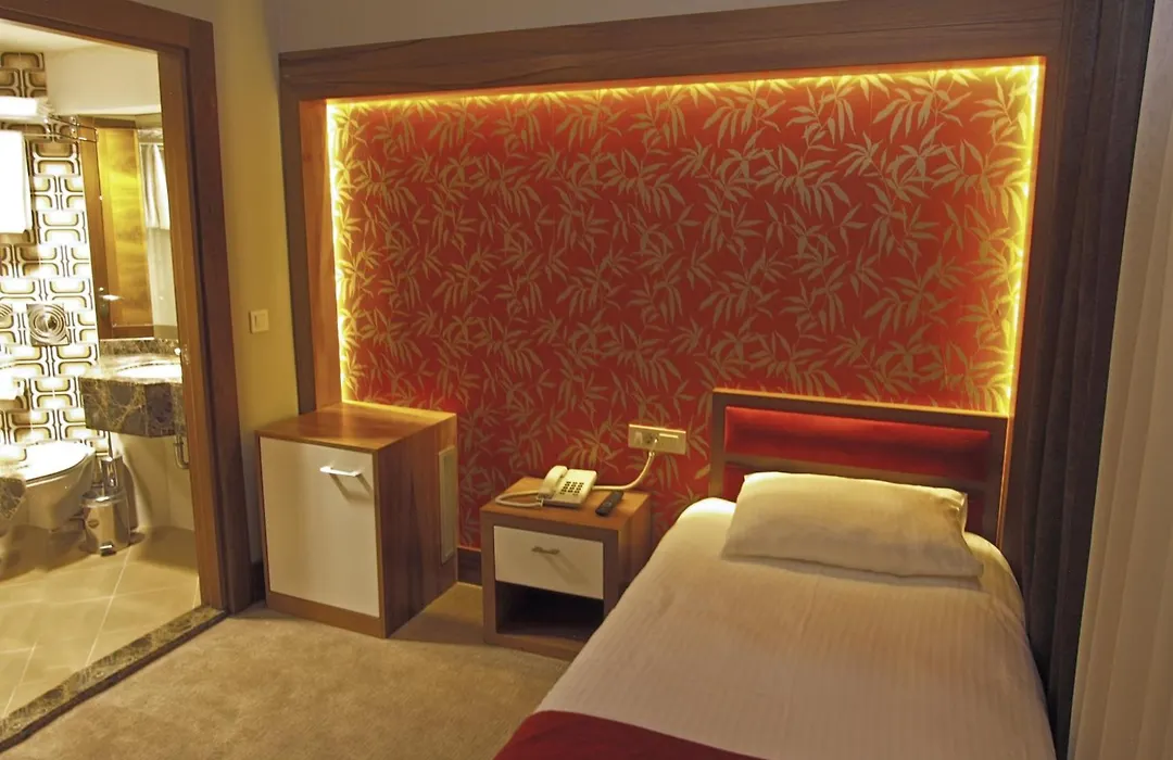 Bella Hotel-1