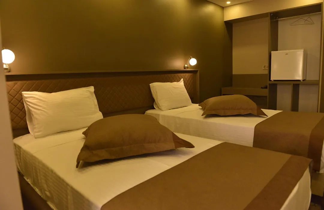Tuerkeli Otel-1