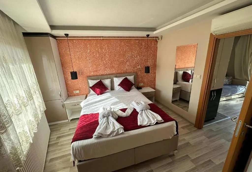 Celebi Step Suites-1