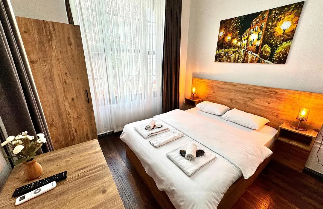 Otel Kadikoey-1