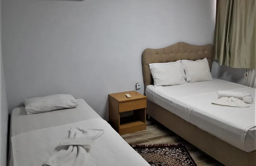 Oezyurt Hotel-1