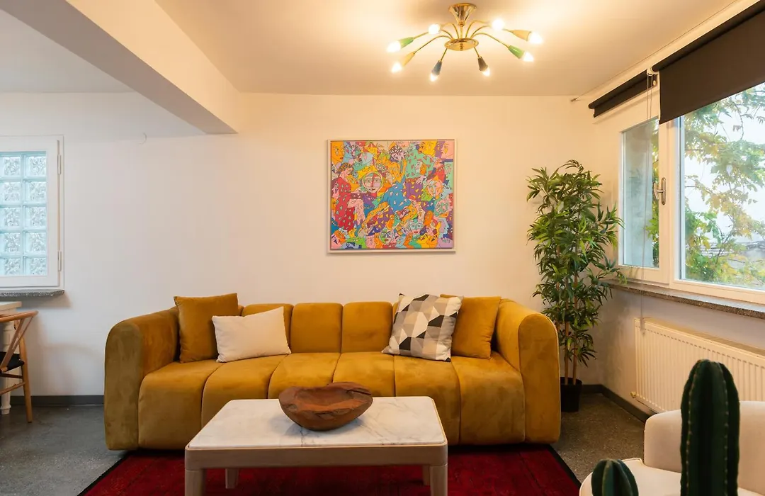 Mayer Tatarbey Apartments-1