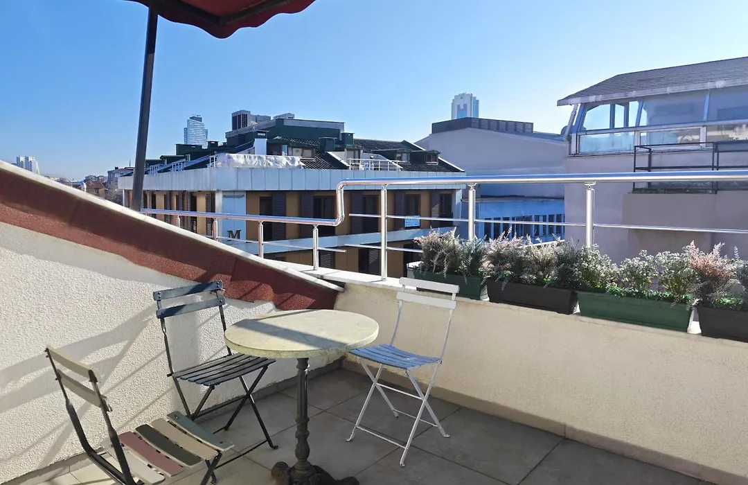 Family Time Suites Hotel-1