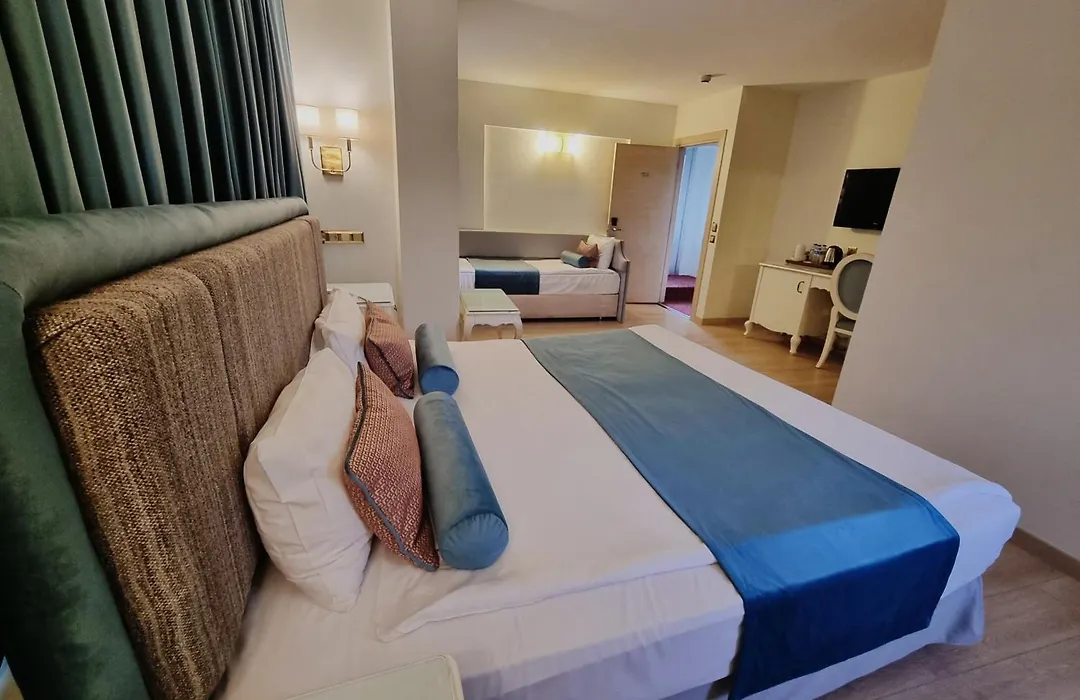 Taximtown Hotel-1