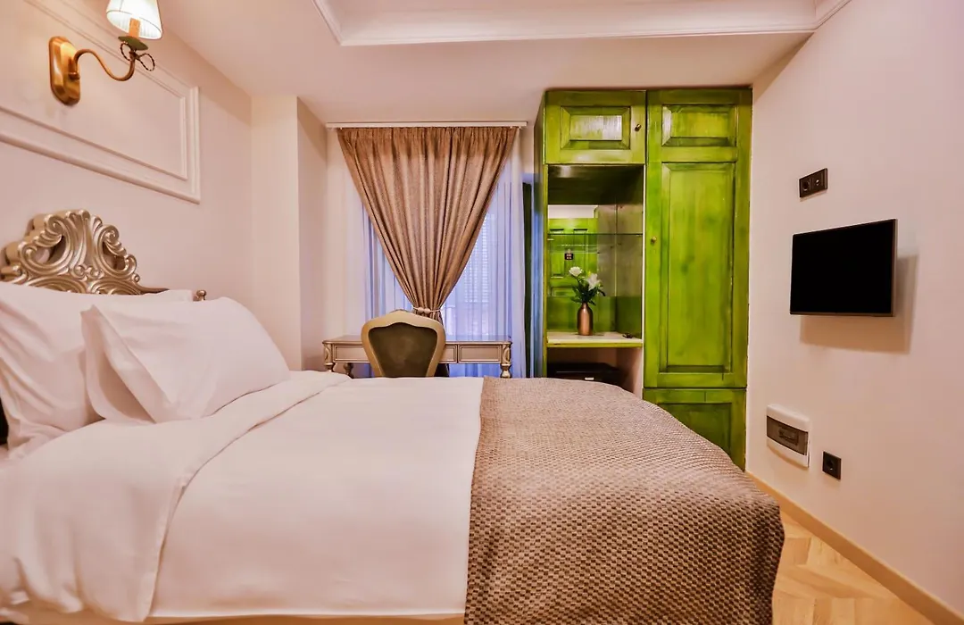 Emerald Mansion Hotel - Special Category-1