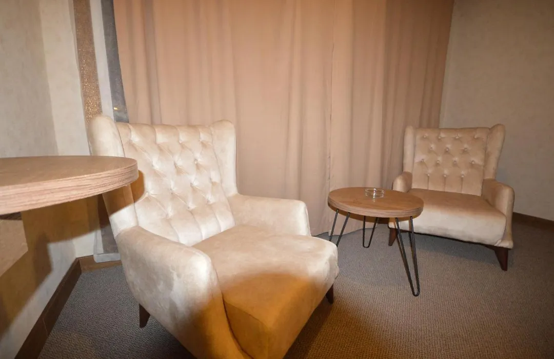 Arsisa Hotel-1