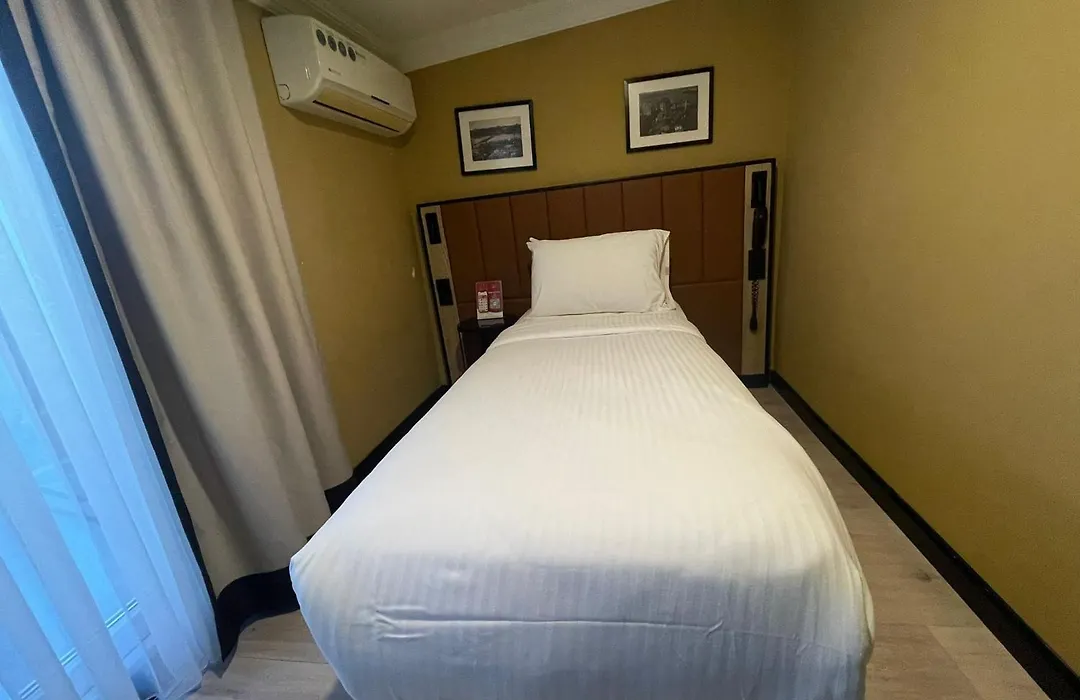 Ea Exclusive Hotel-1