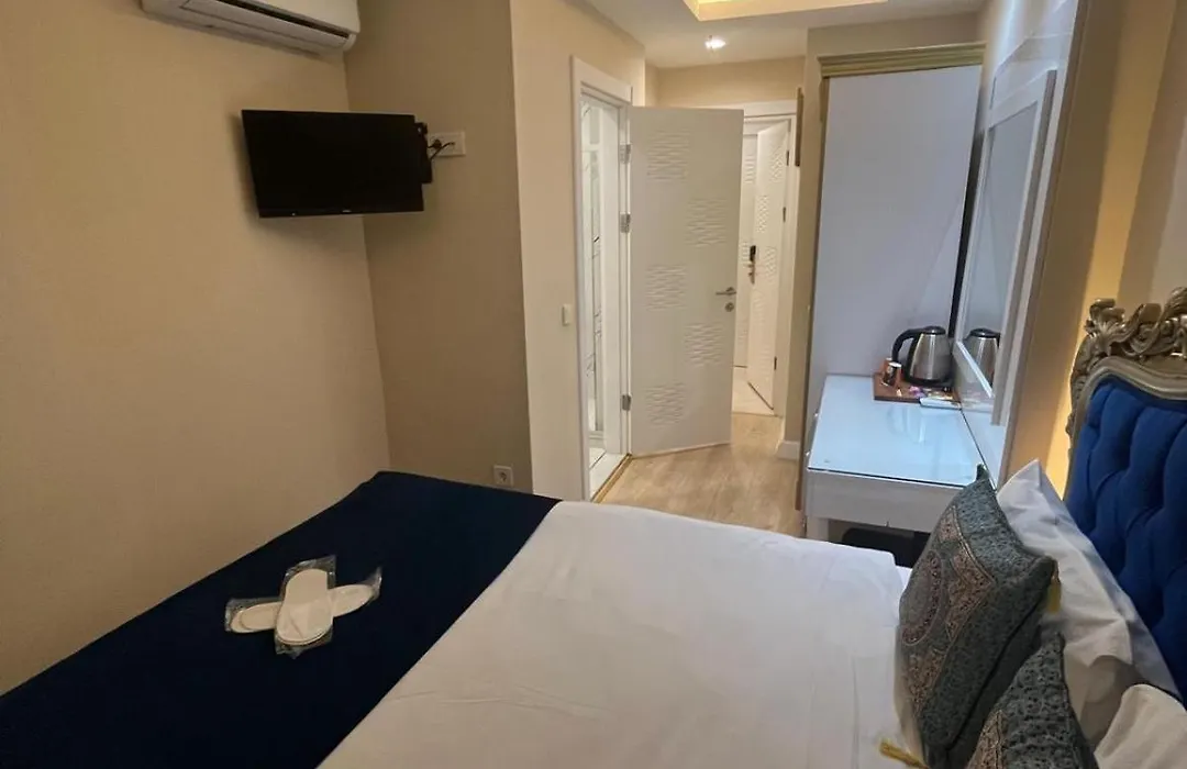 Hotel Barbarosa-1