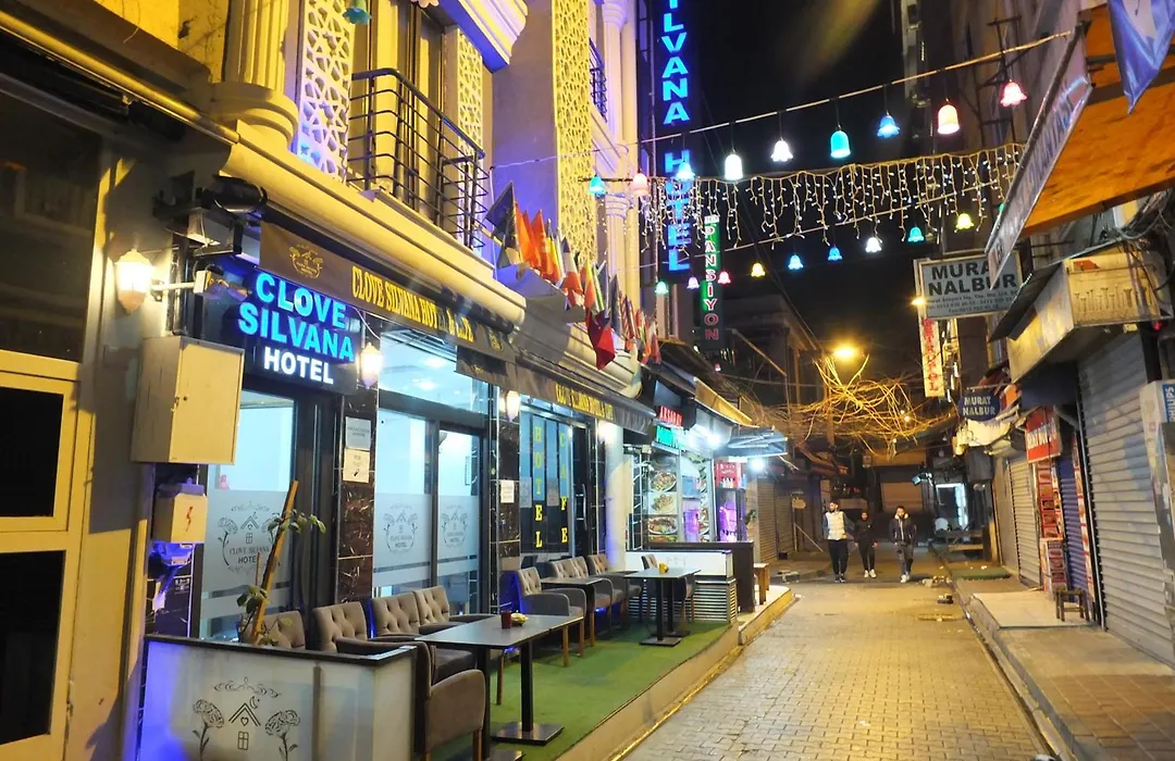 Clove Silvana Hotel-1