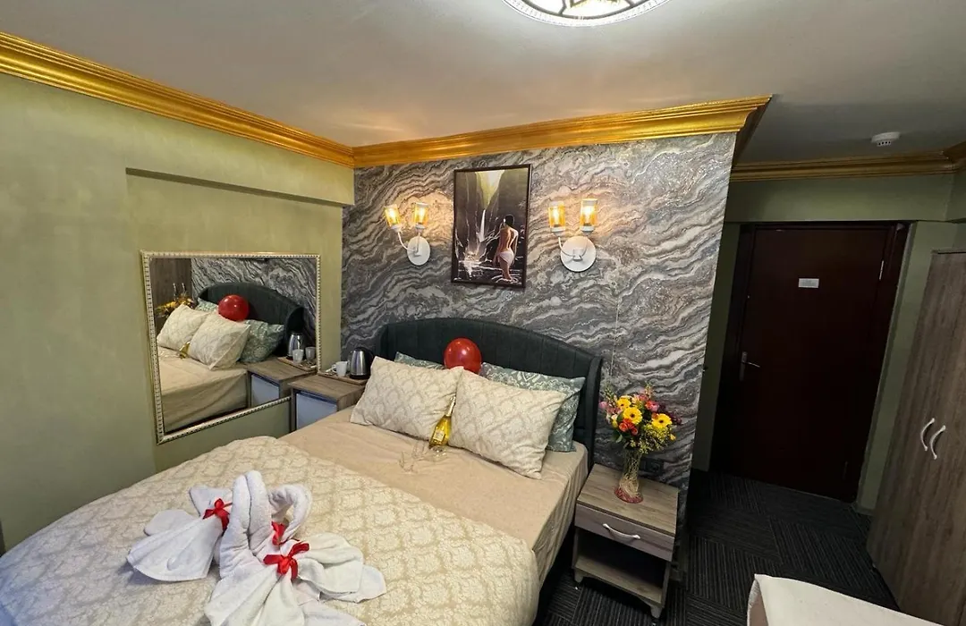 Royal Gur Hotel-1