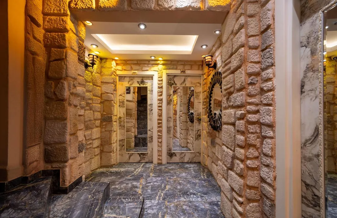 Ren Plus Suites-1
