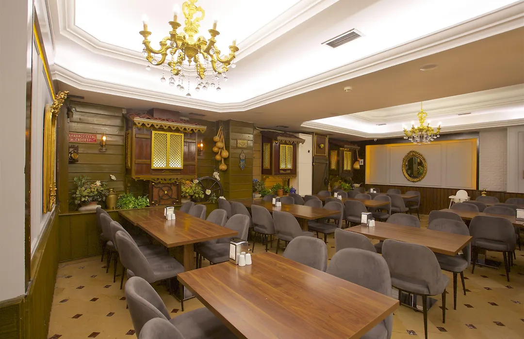 Grand Ant Hotel-1