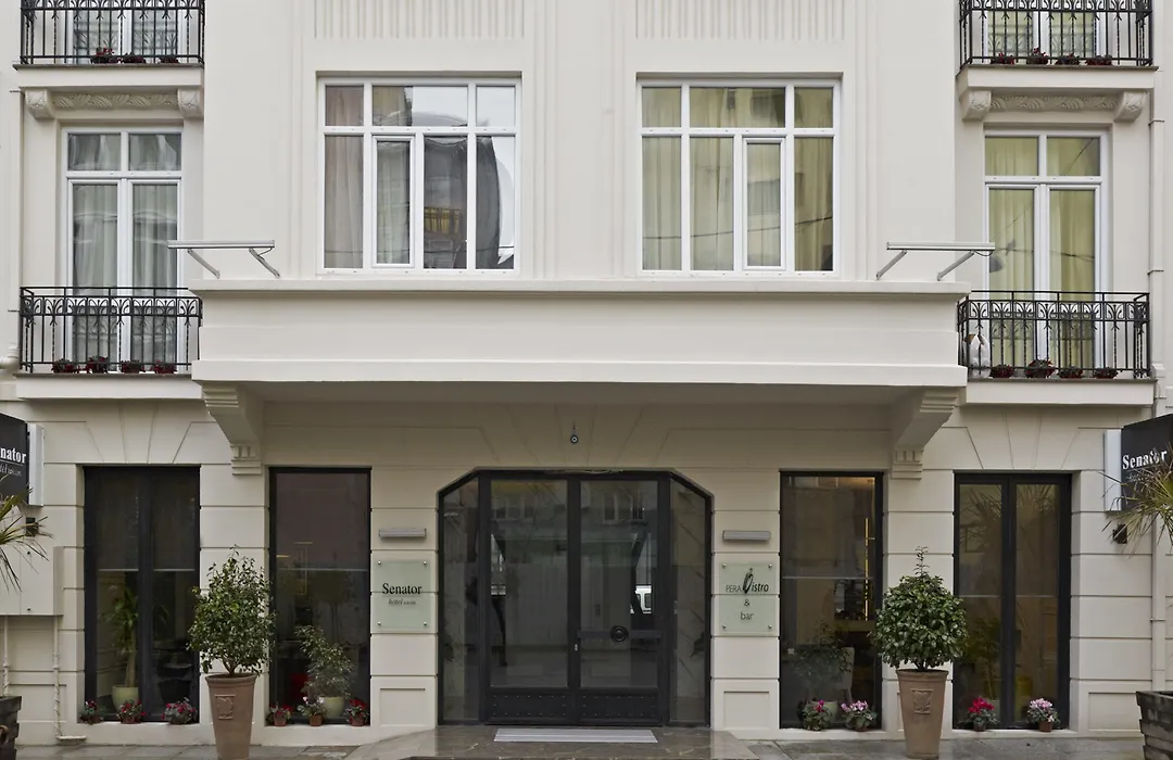 Four Points Flex By Sheraton Istanbul Taksim Square-1