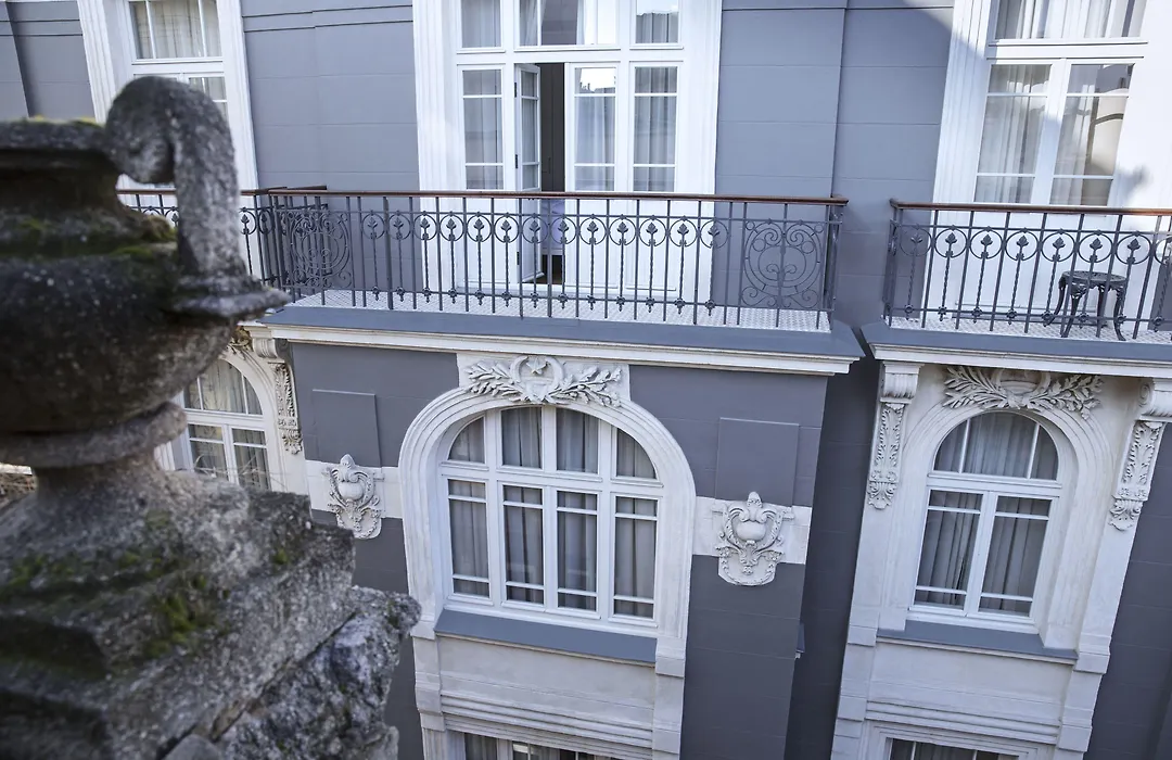Corinne Art & Boutique Hotel-1