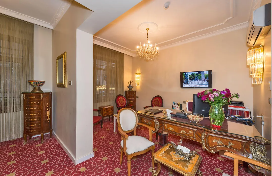By Murat Crown Hotel Taksim-1