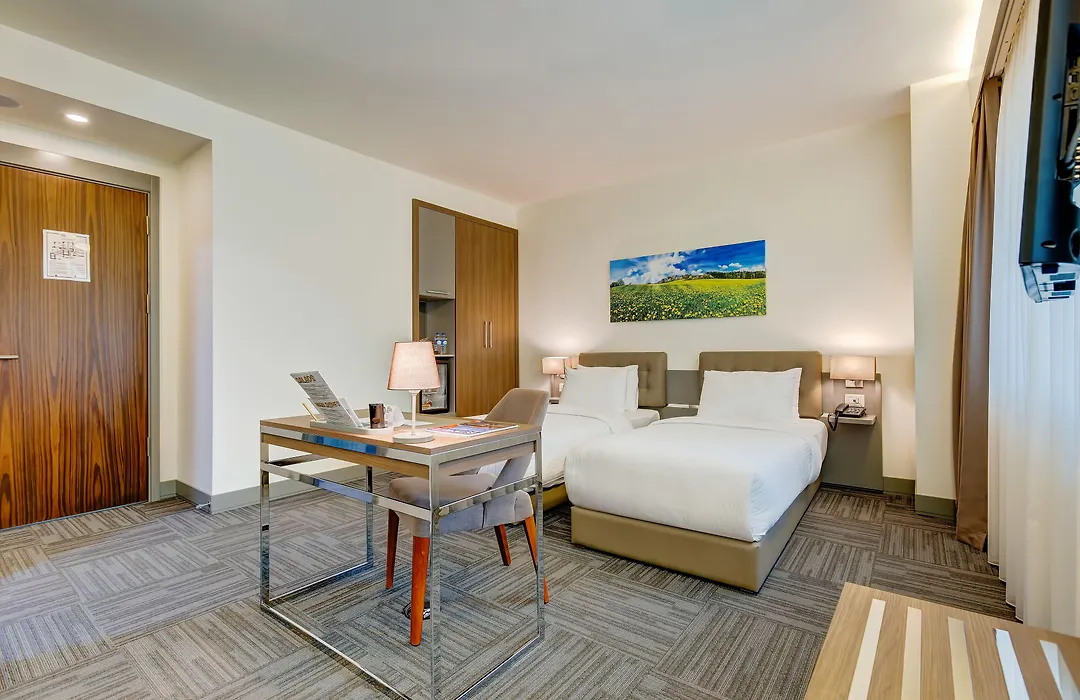 Plus Hotel Bostanci Atasehir-1